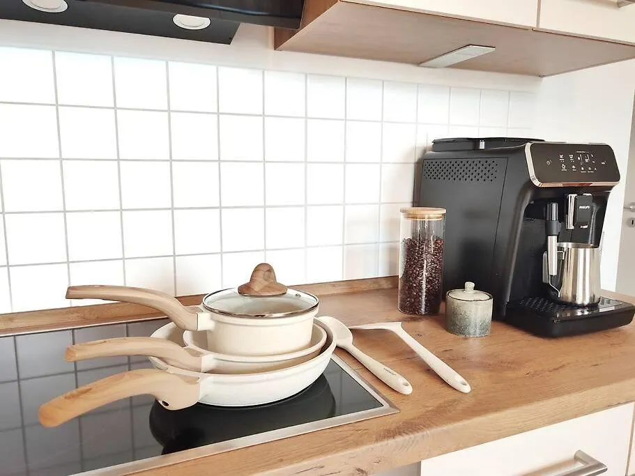 Coffeelounge: Zentrale Wohnung Mit Kueche Inkl. Kaffee Dresden Apartment