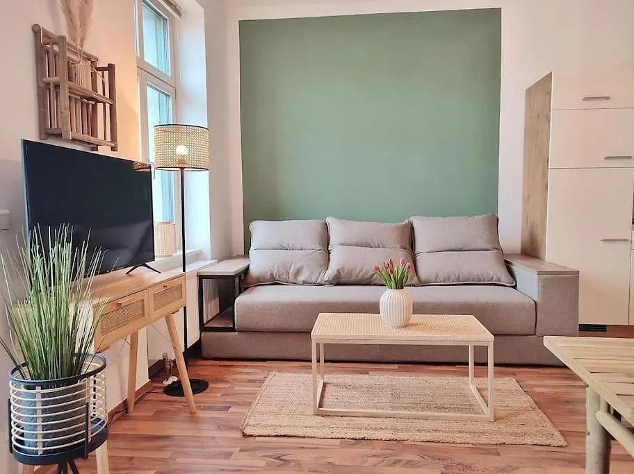 Coffeelounge: Zentrale Wohnung Mit Kueche Inkl. Kaffee Dresden Germany